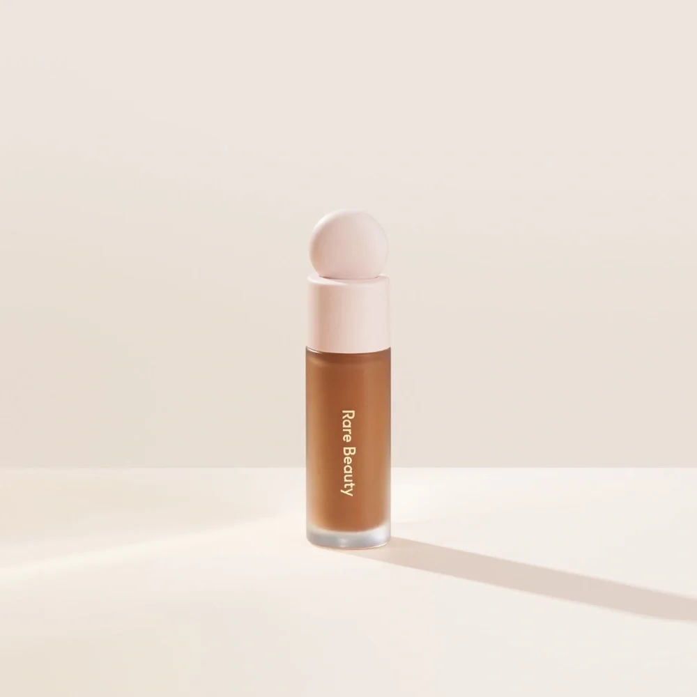 Rare Beauty - Liquid Touch Brightening Concealer - 420N - Picture 1 of 5